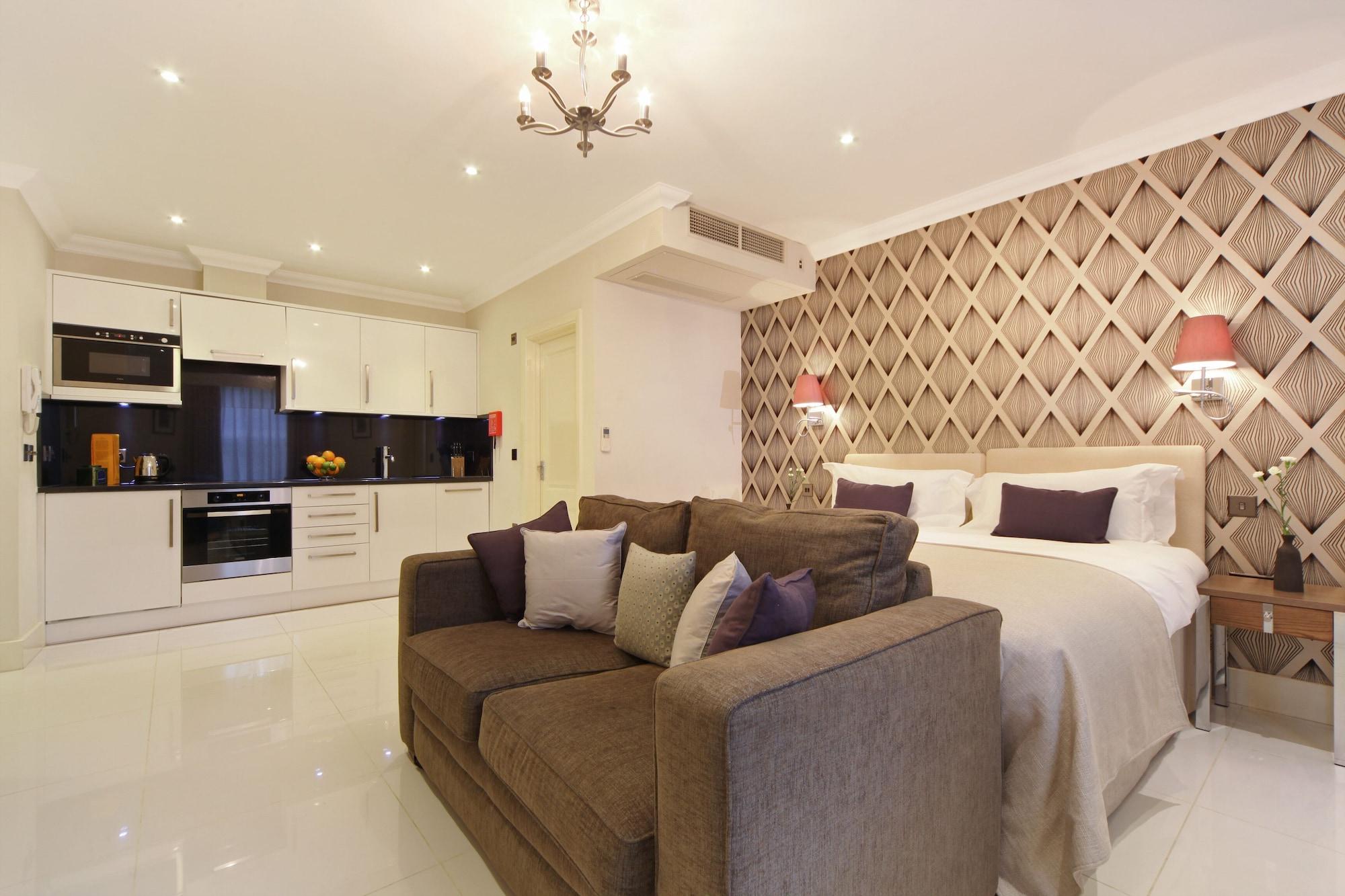 Ashburn Court Apart-hotel 4*
