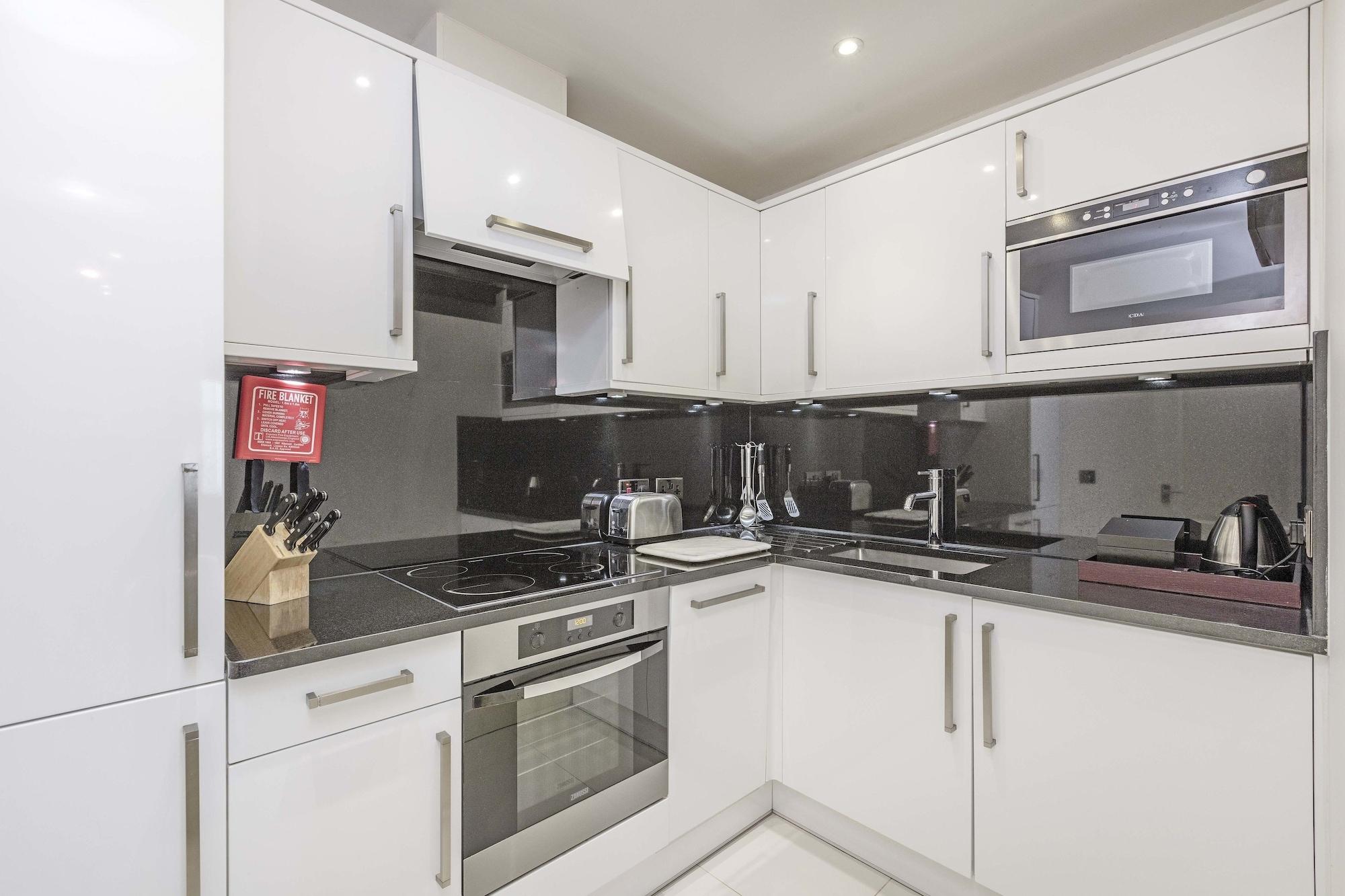 Ashburn Court Apart-hotel