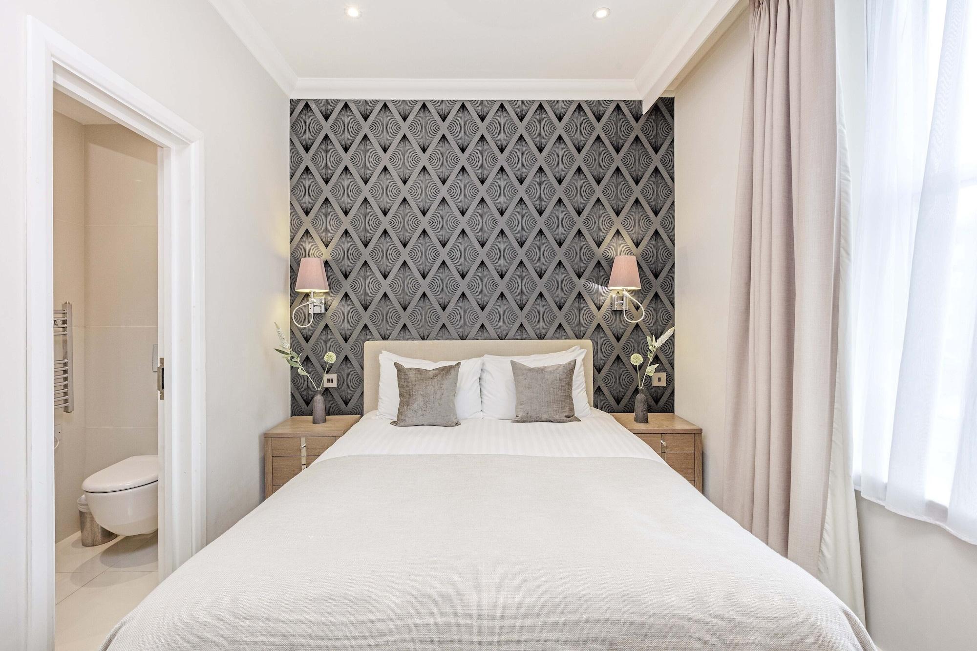 Apart-hotel Ashburn Court